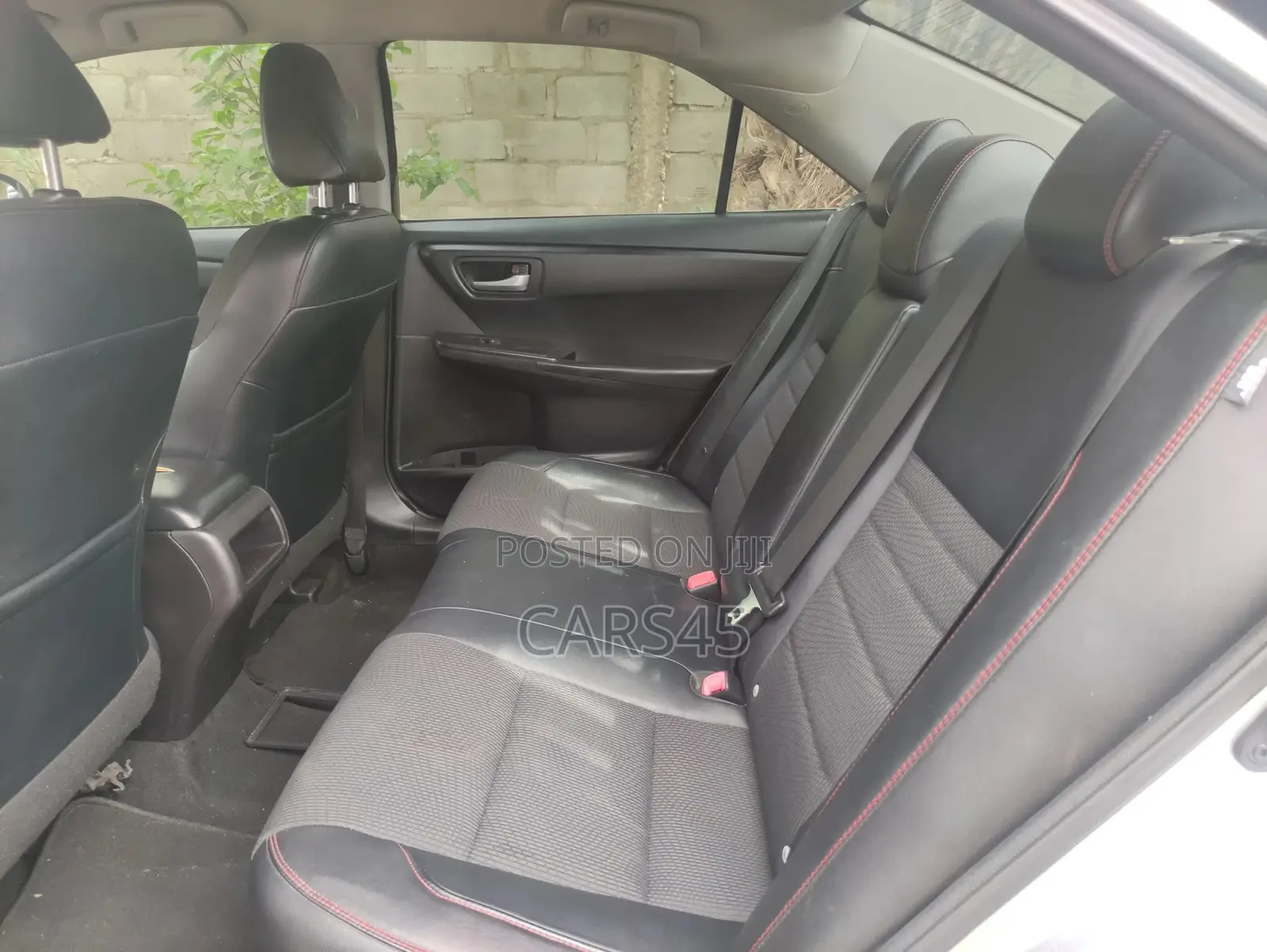 Toyota Camry 2017 Silver