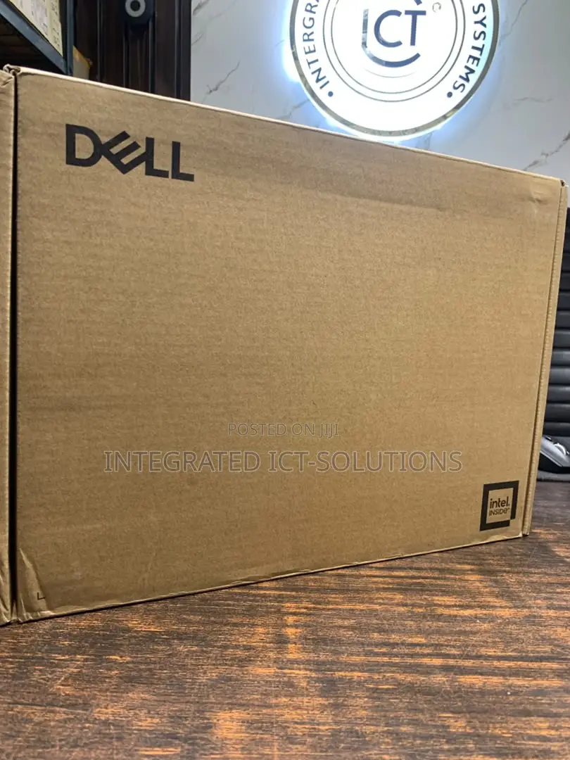 New Laptop Dell 32GB Intel Core Ultra 9 SSD 1T