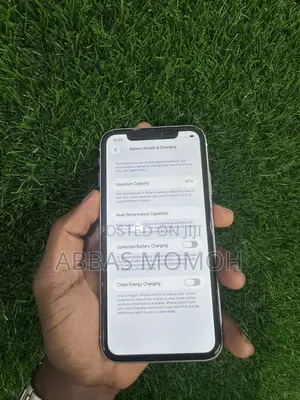 Apple iPhone 11 64 GB White