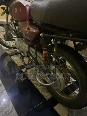 Bajaj Boxer 2026 Red