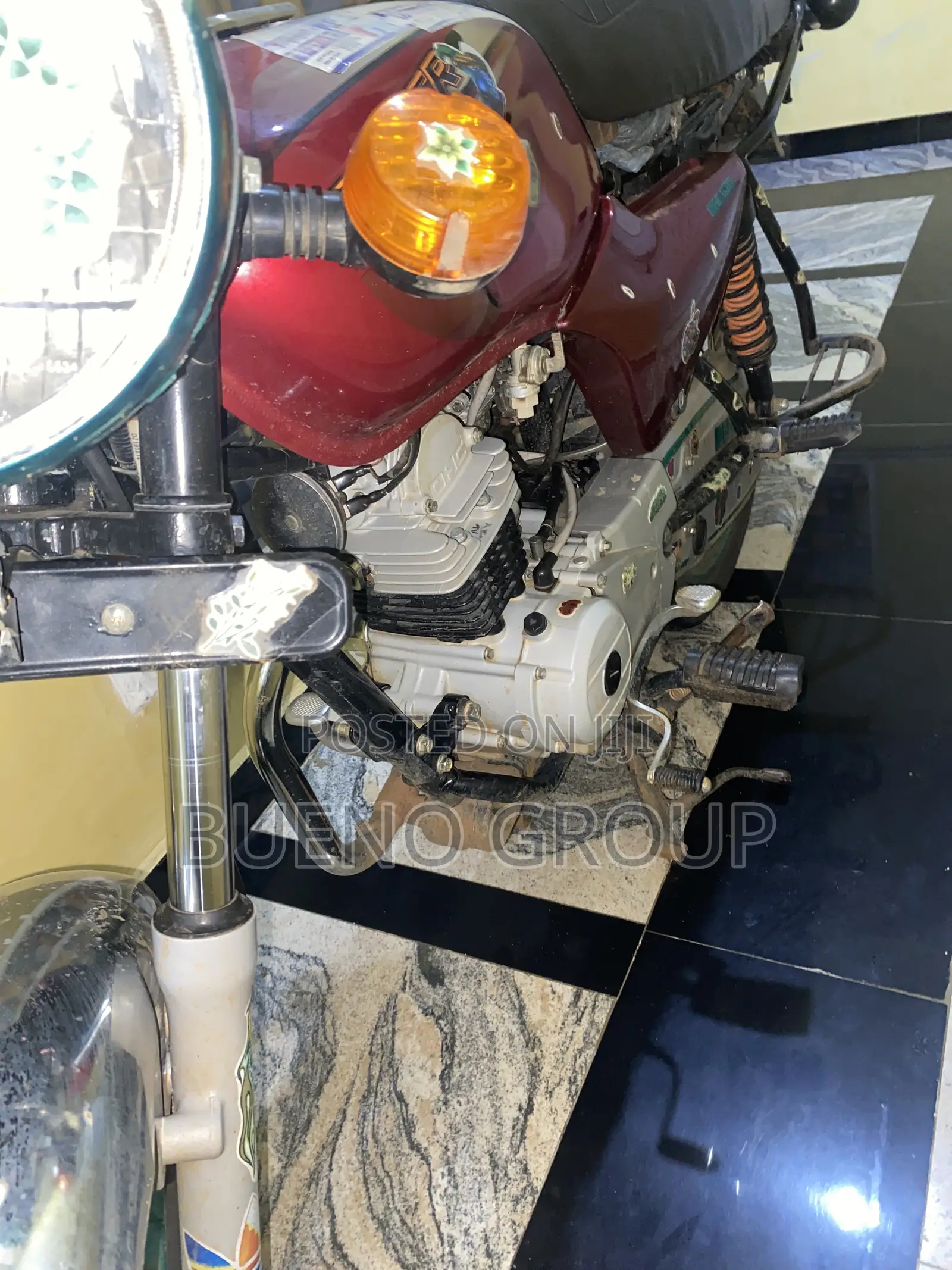 Bajaj Boxer 2026 Red