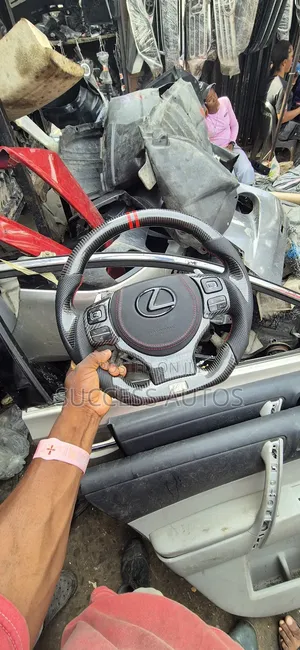 True Carbon Fiber Custom Steering Wheel Is 250 2010 to 2015/and Nx 015