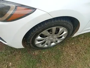 Hyundai Elantra 2018 White