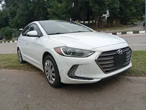 Hyundai Elantra 2018 White