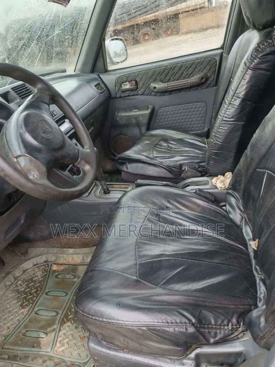 Toyota RAV4 Automatic 2000 Silver