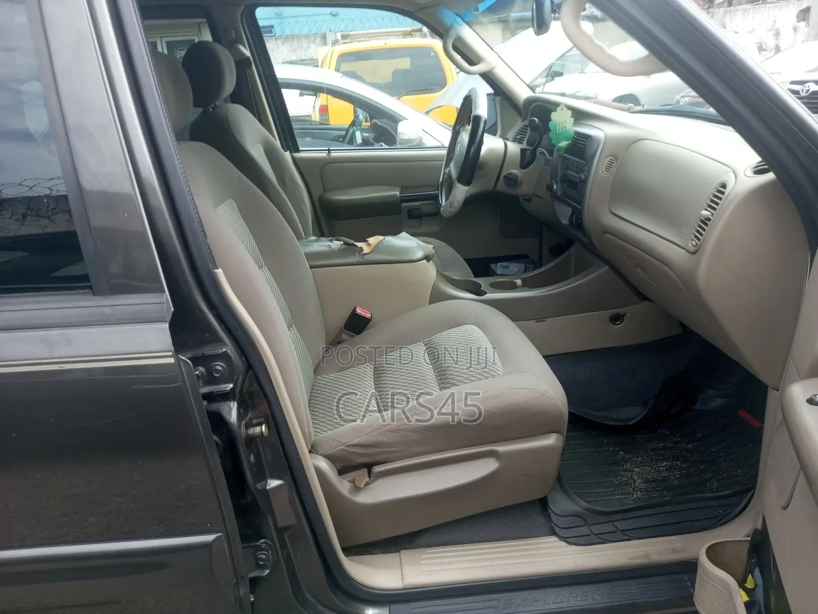 Ford Explorer 2005 Brown