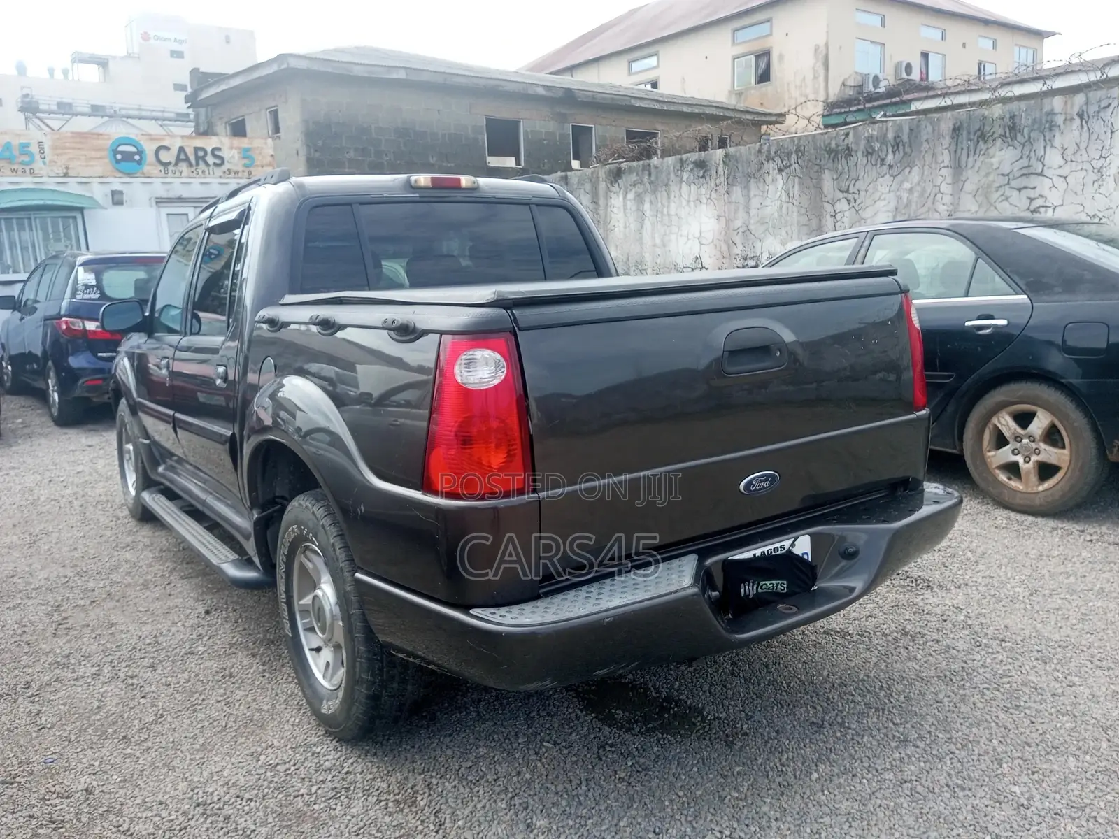 Ford Explorer 2005 Brown