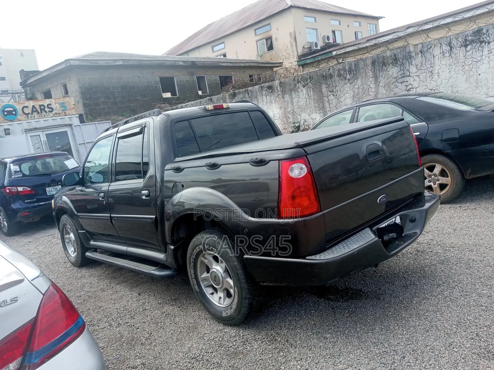 Ford Explorer 2005 Brown