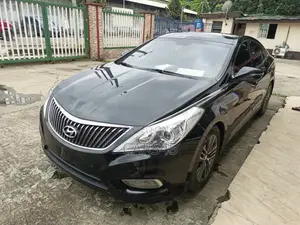 Hyundai Grandeur 2013 Black