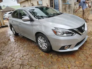 Nissan Sentra S 2017 Silver