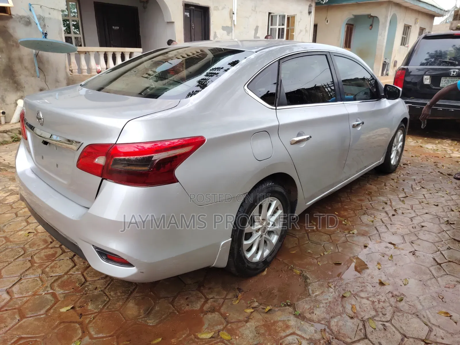 Nissan Sentra S 2017 Silver