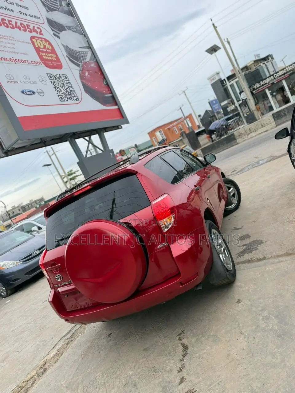 Toyota RAV4 2007 Red
