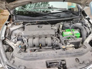 Nissan Sentra S 2017 Silver