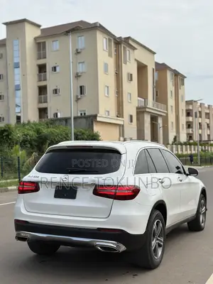 Mercedes-Benz GLC-Class 2019 White