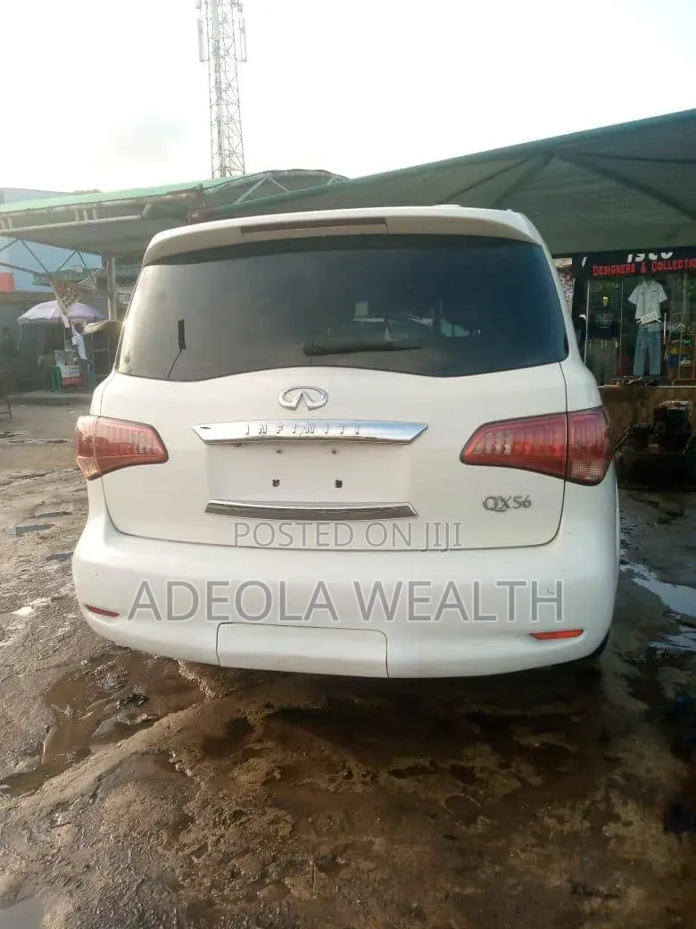 Infiniti QX56 2011 White