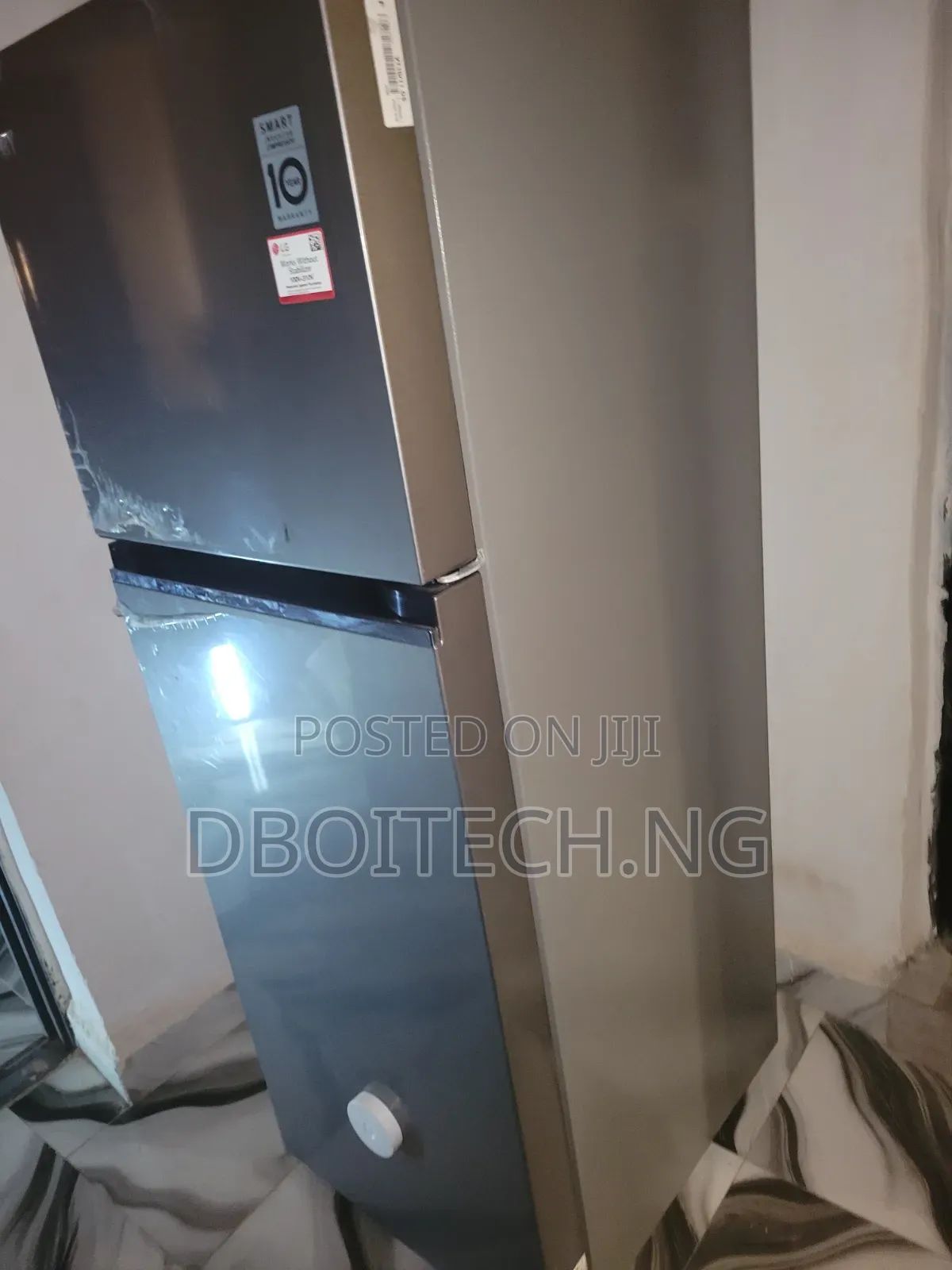 LG Smart Inverter Fridge