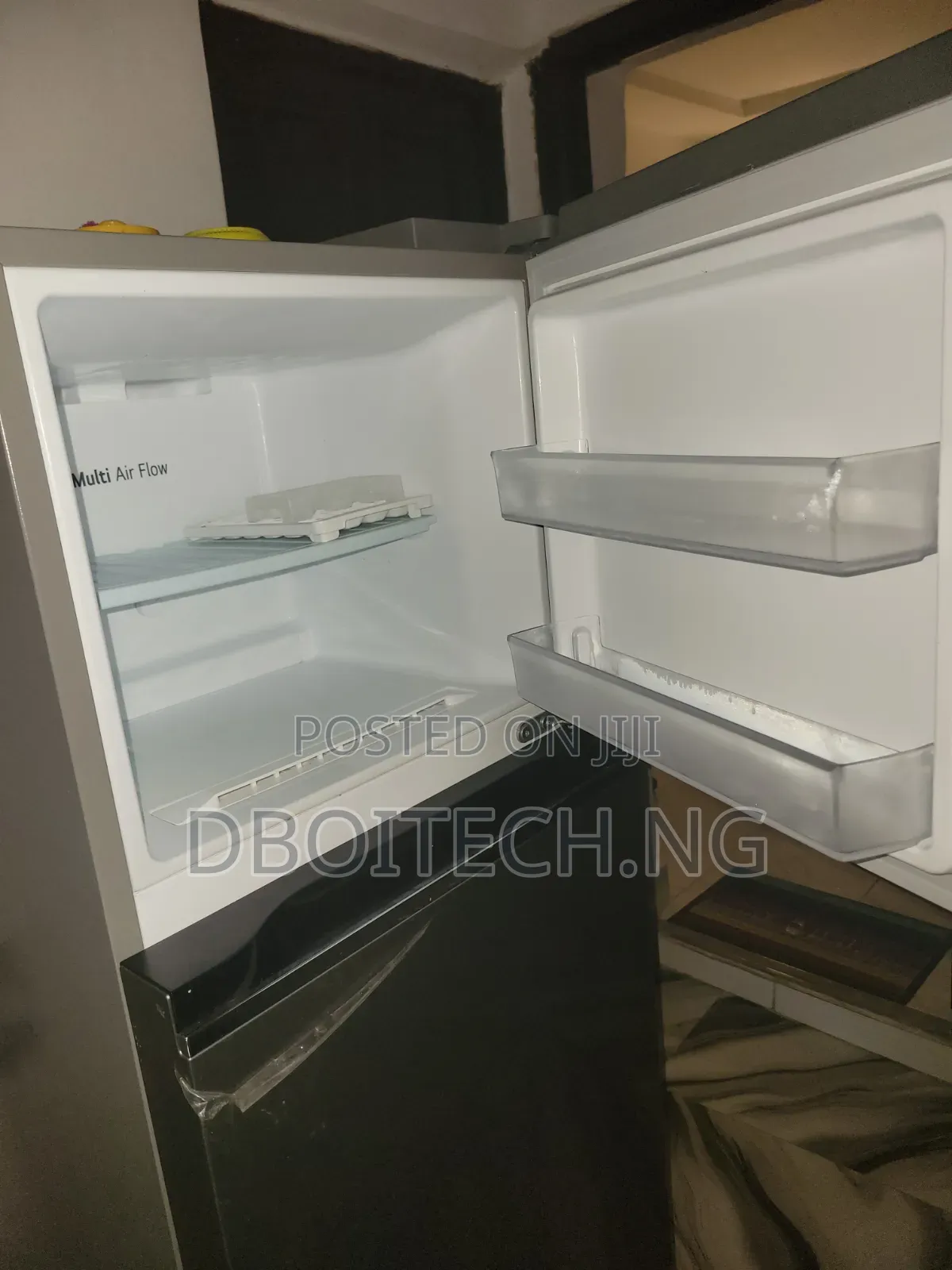 LG Smart Inverter Fridge