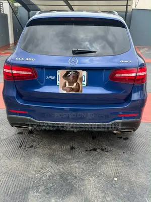 Mercedes-Benz GLC-Class 2017 Blue