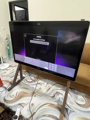 High-End UK CISCO SPARKBOARD55 55” Touch Screen Commercial Display