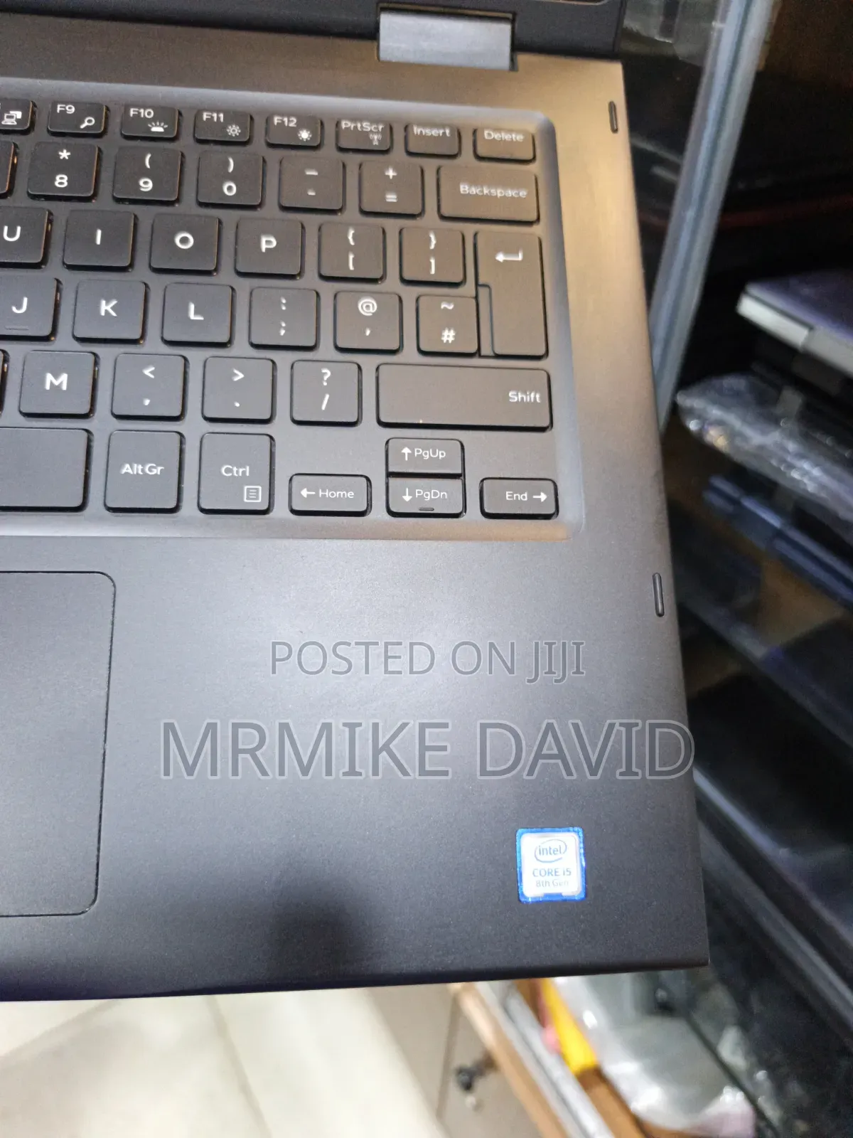 Laptop Dell Latitude 3390 2-in-1 8GB Intel Core i5 SSD 256GB