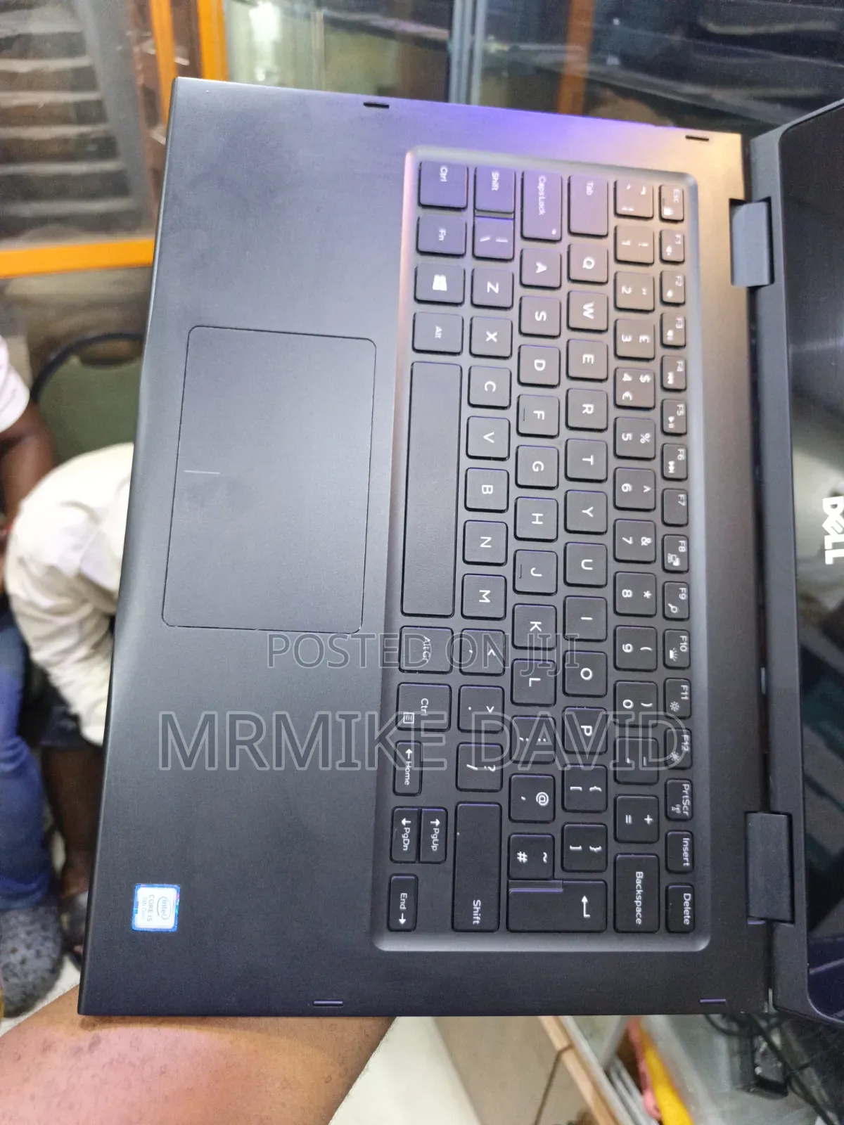 Laptop Dell Latitude 3390 2-in-1 8GB Intel Core i5 SSD 256GB