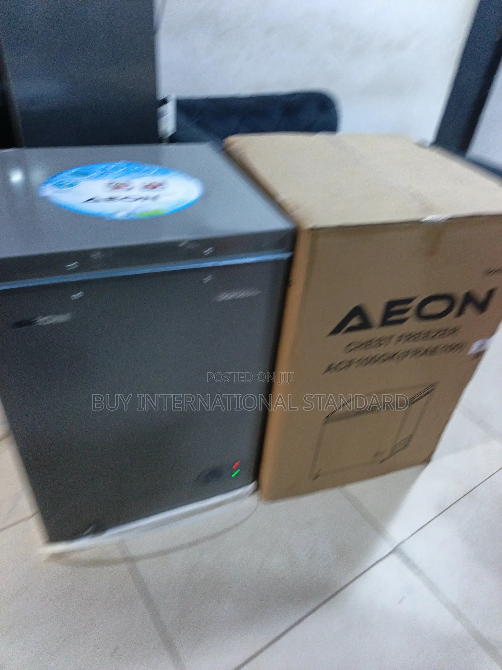 AEON ACF100GK 100L Chest Freezer Practical Kitchen Appliance