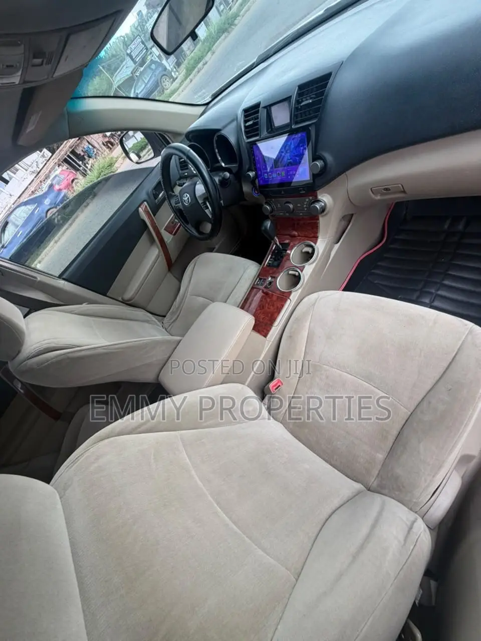 Toyota Highlander 2012 Silver