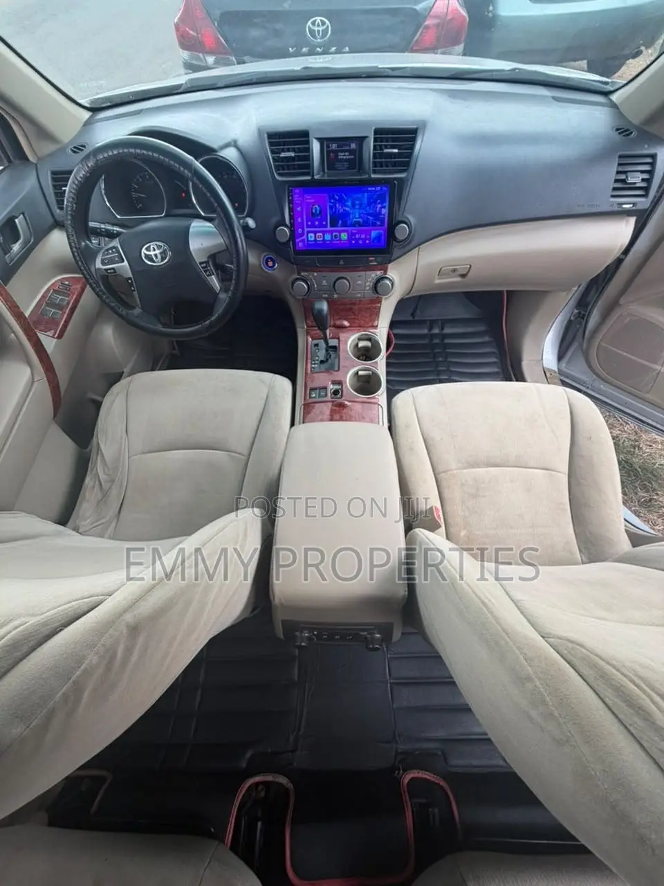 Toyota Highlander 2012 Silver