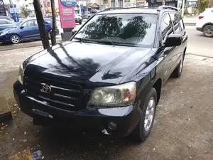 Toyota Highlander 2000 Black