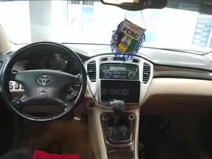 Toyota Highlander 2000 Black