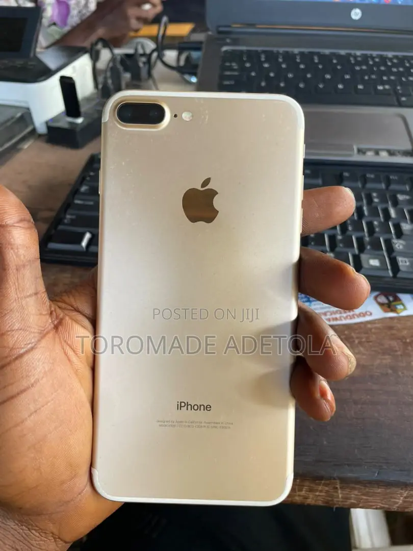 Apple iPhone 7 Plus 32 GB White