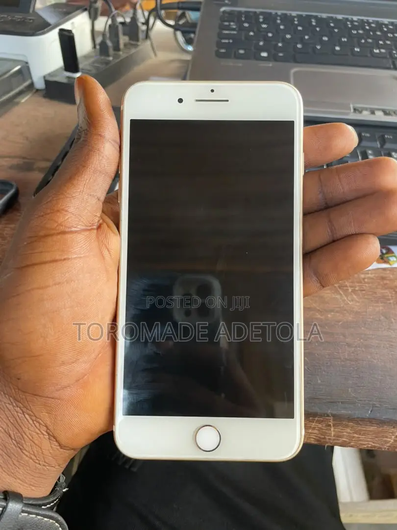 Apple iPhone 7 Plus 32 GB White