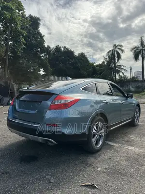 Honda Crosstour 3.5 AWD 2013 Green