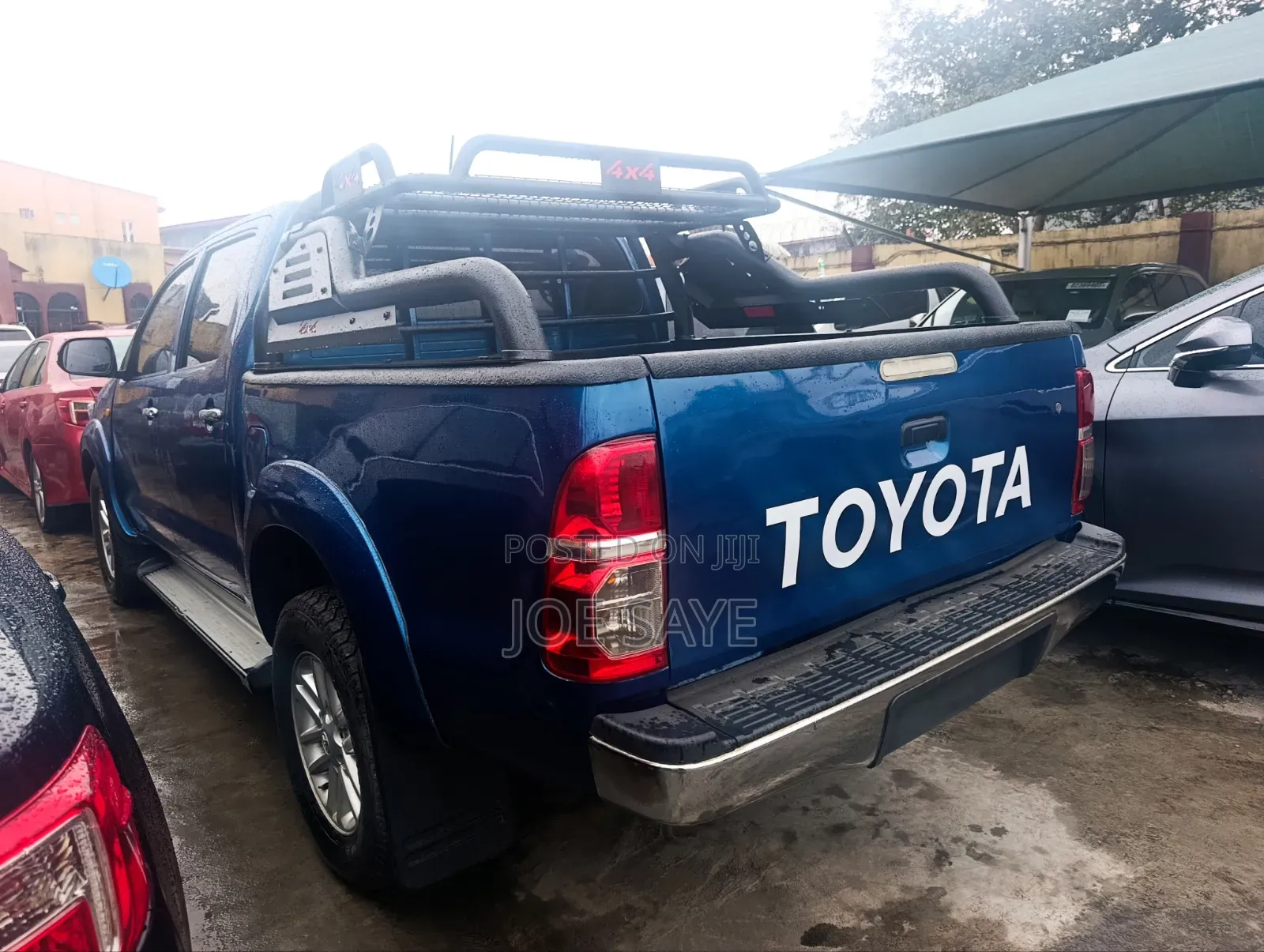 Toyota Hilux 2015 Blue