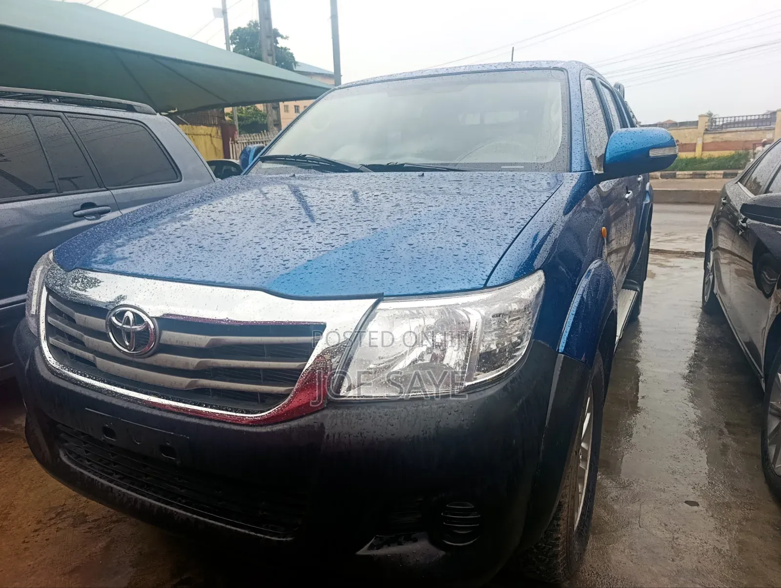 Toyota Hilux 2015 Blue