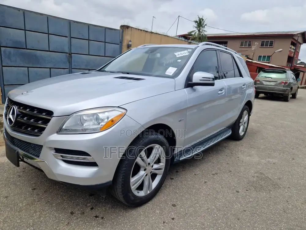 Mercedes-Benz M Class 2012 Silver