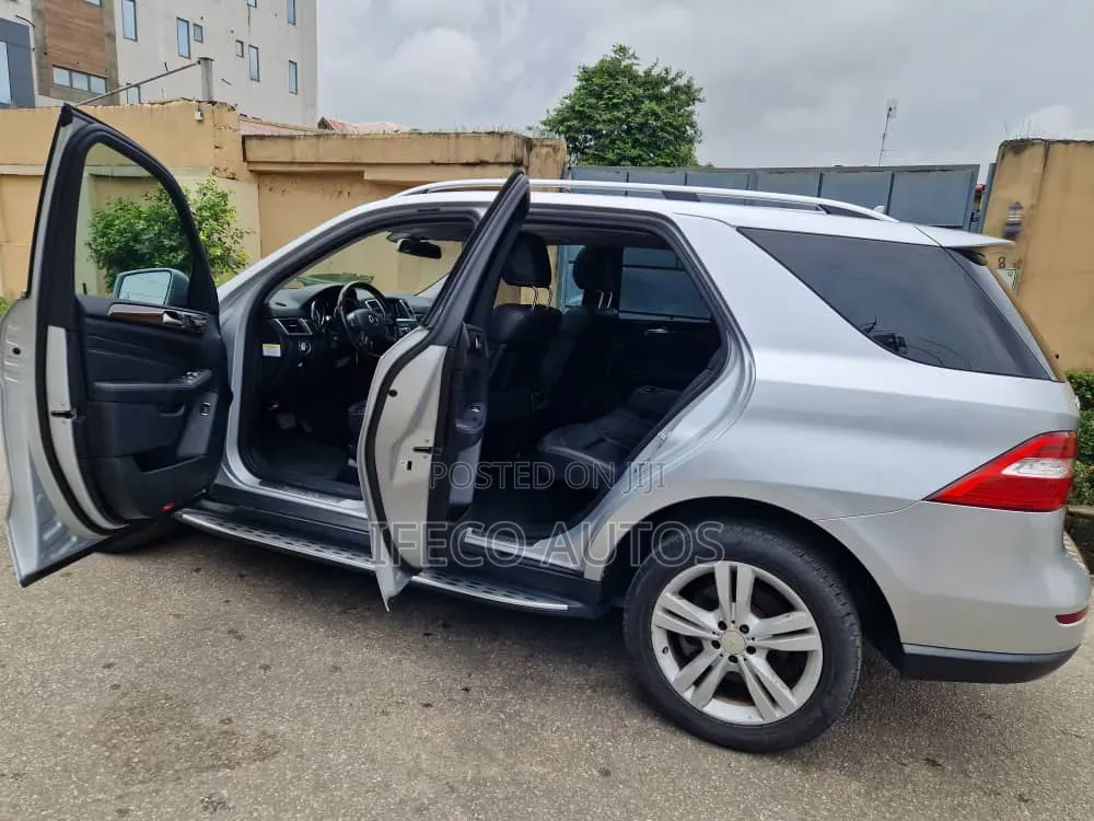 Mercedes-Benz M Class 2012 Silver