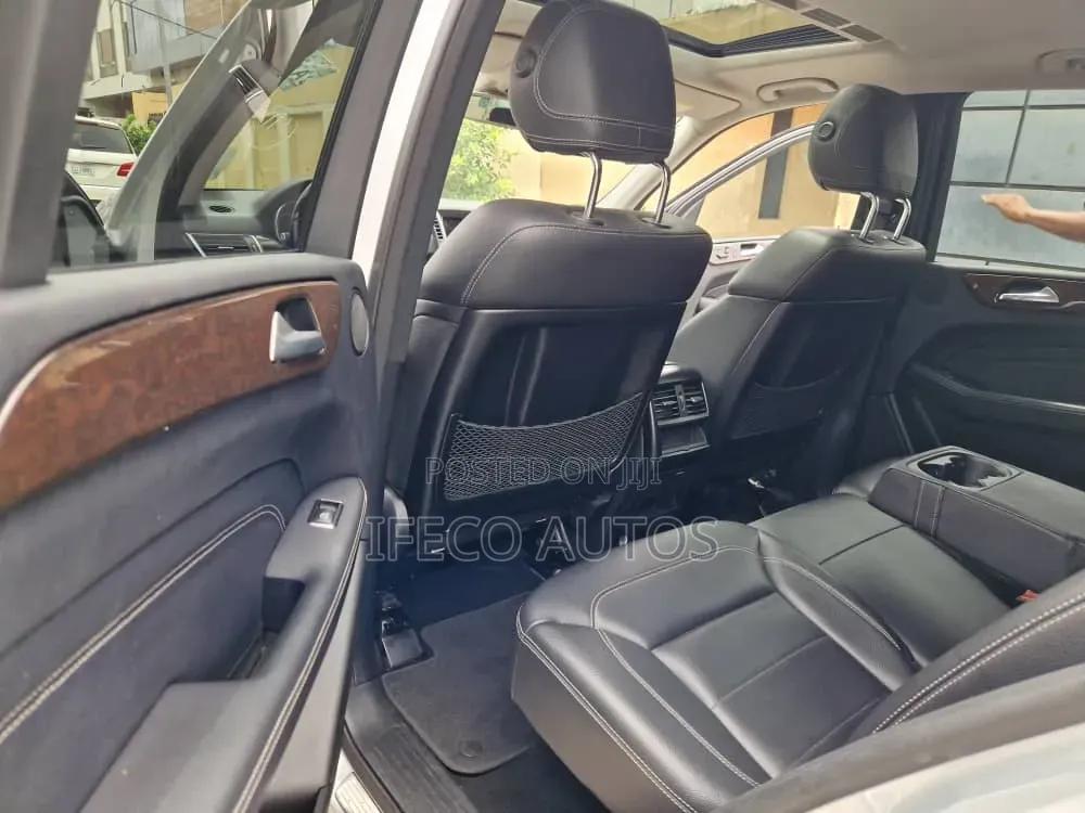 Mercedes-Benz M Class 2012 Silver
