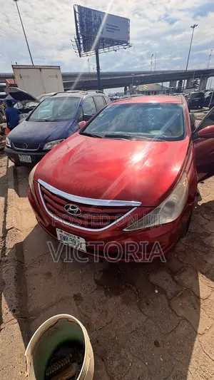 Hyundai Sonata 2012 Maroon