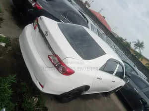 Toyota Corolla LE Special Edition 4dr Sedan (1.8L 4cyl 4A) 2013 White