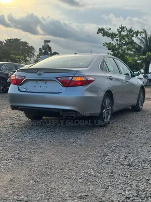 Toyota Camry 2017 Gray