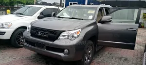 Lexus GX 460 Base 2013