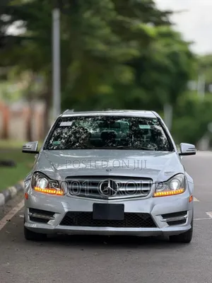 Mercedes-Benz C300 2013 Silver