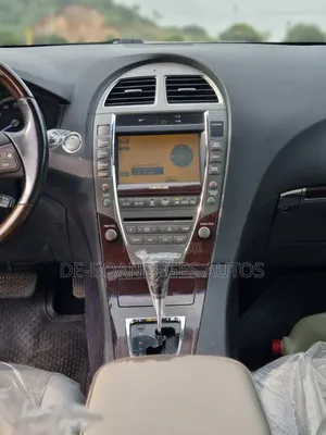 Lexus ES 350 2012 White