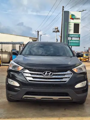 Hyundai Santa Fe 2014 Black