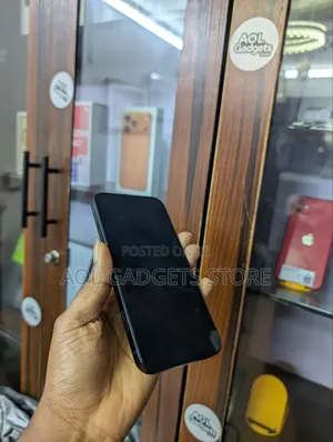 Apple iPhone 13 128 GB Black