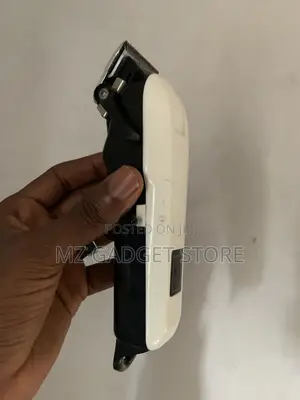 Kiki Wireless Clipper