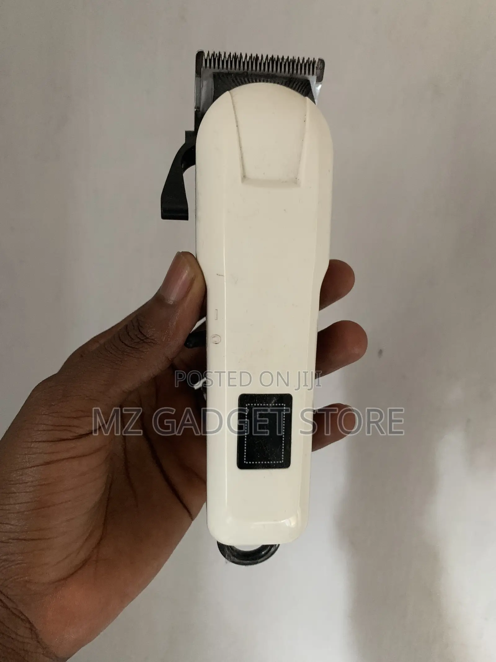 Kiki Wireless Clipper