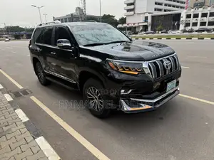 Toyota Land Cruiser Prado 2015 Black