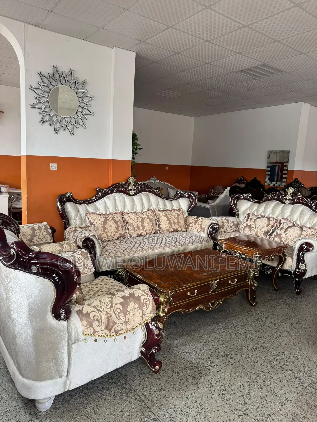 Classic Royal Sofa Set